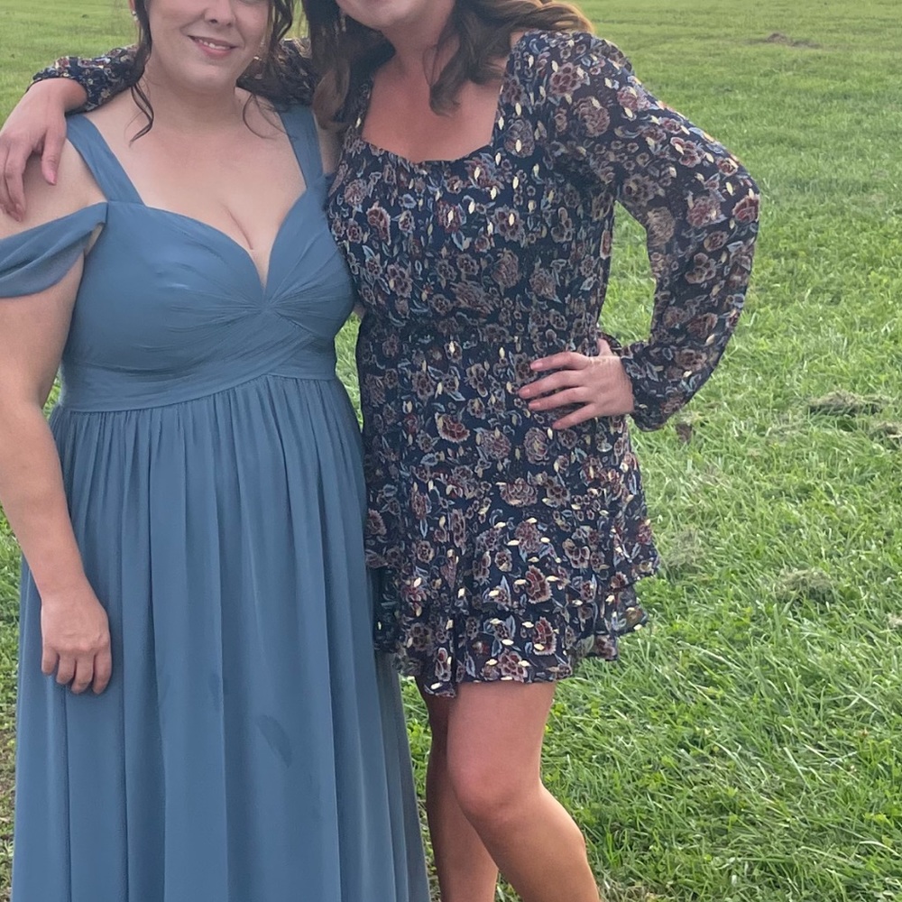 City studio, women’s long sleeve, dress, size large. Worn once.